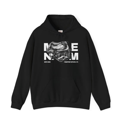 Urban Cool Graphic Hoodie - Minimalist Design for Everyday Style and Comfort